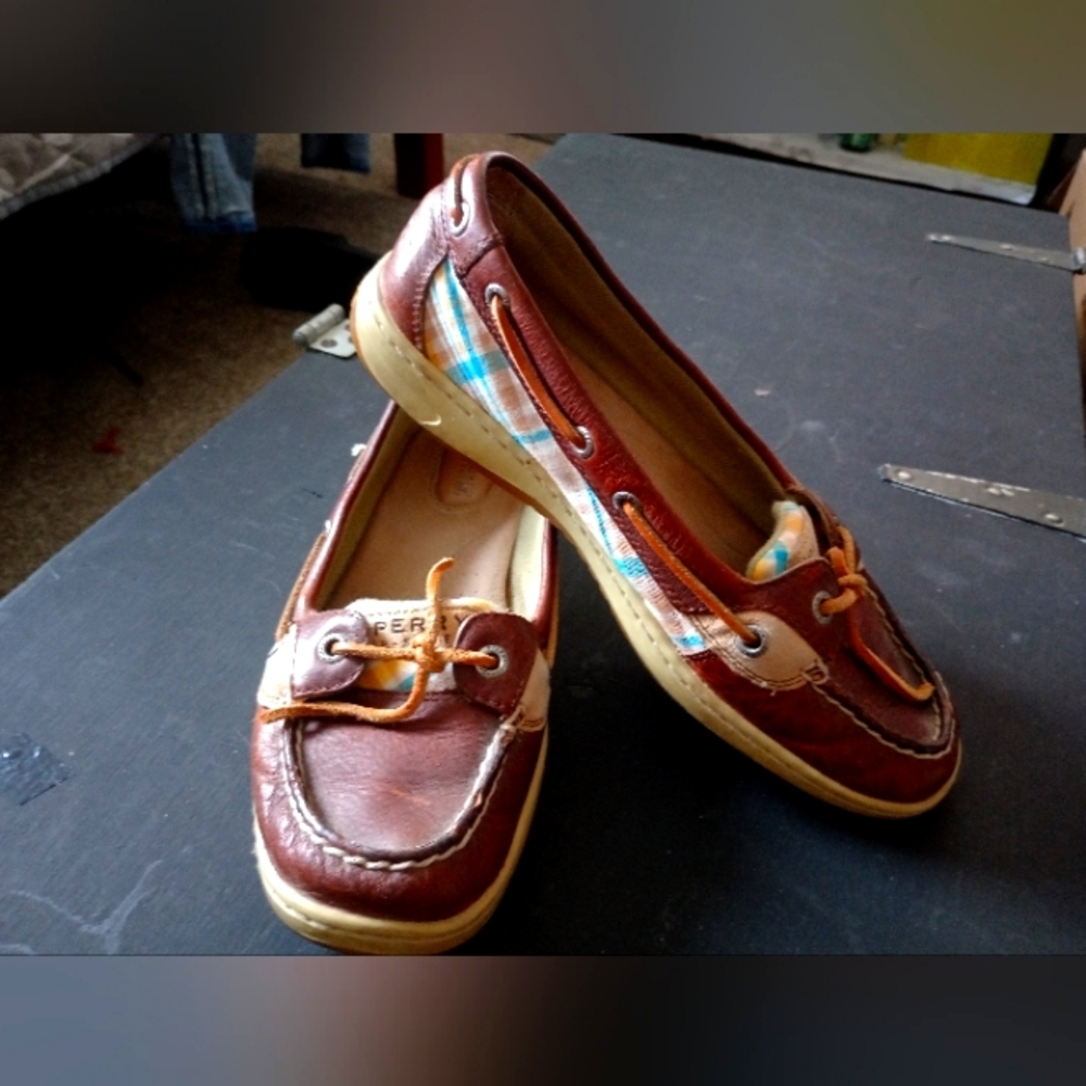 Woman's Sperry loafers